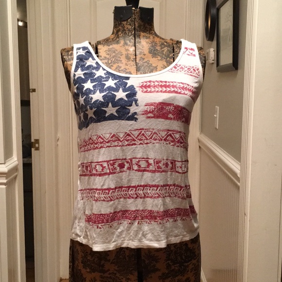 Charlotte Russe American flag tank top - Picture 1 of 3